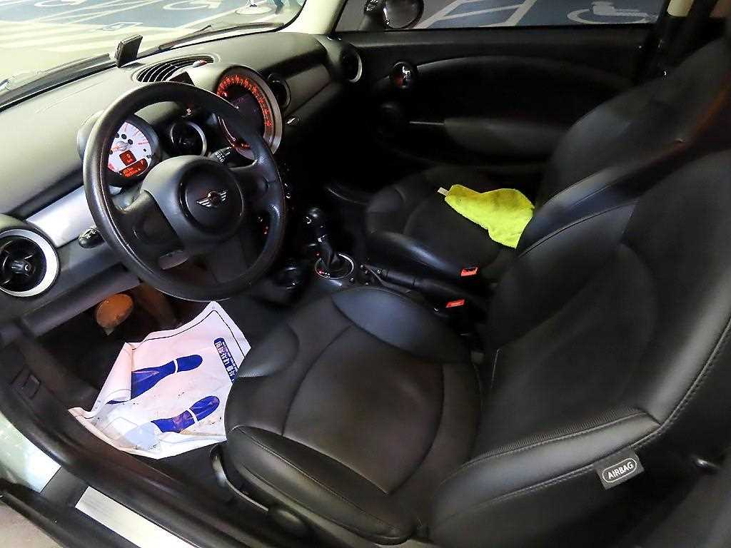 Mini Cooper - Vista 10