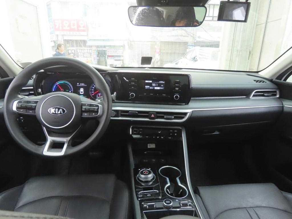 KIA K5 - Vista 7