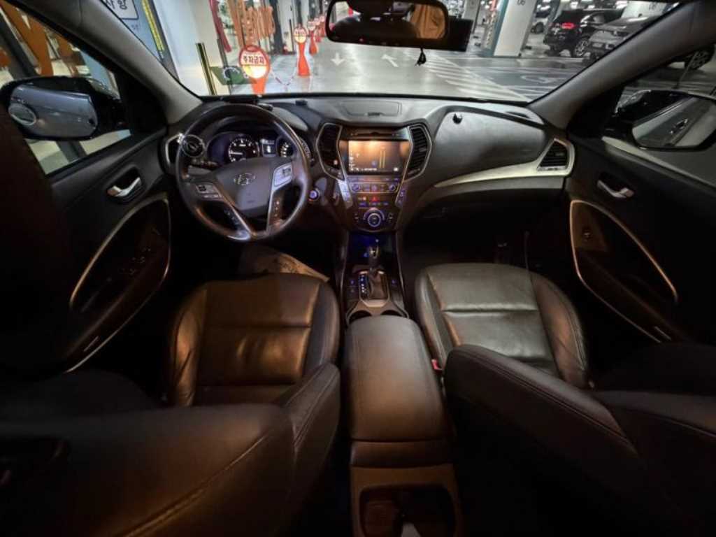 HYUNDAI Maxcruz - Vista 6