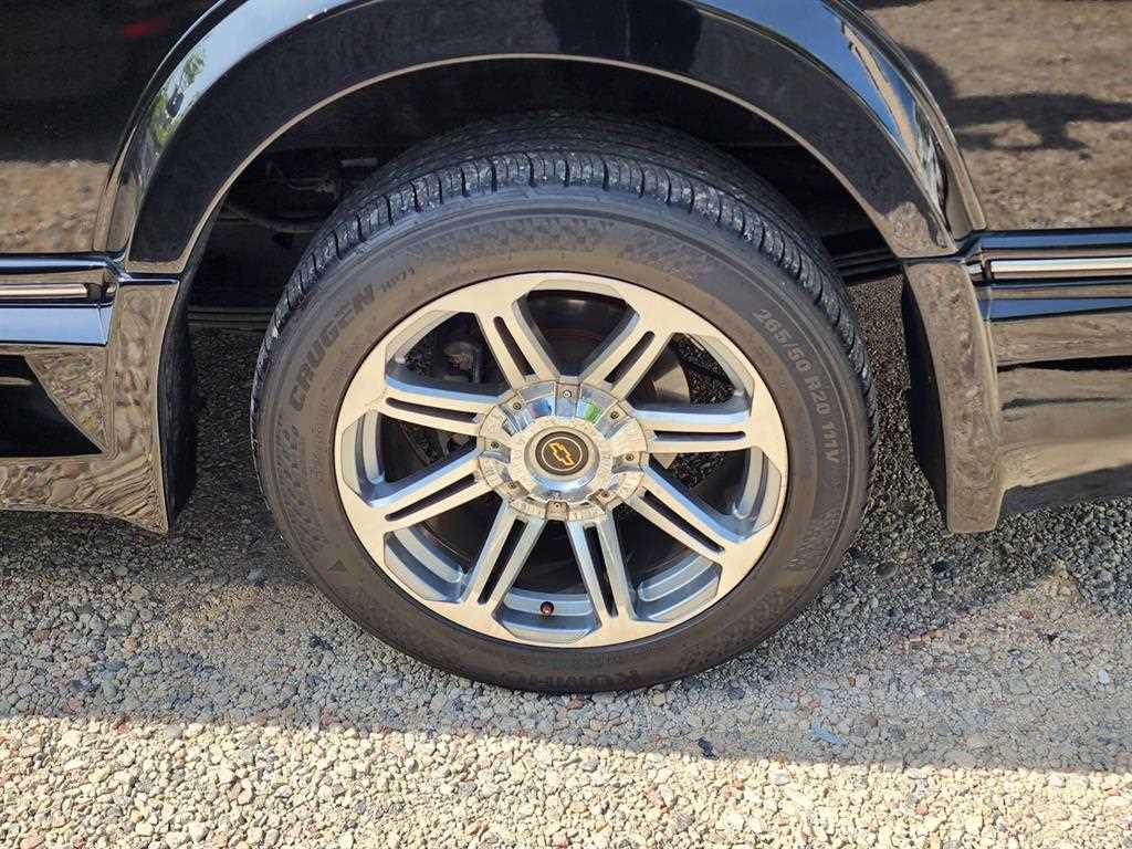 Chevrolet Express van 2018 Negro - Importación desde Corea - HF Imports Iquique - Foto 19