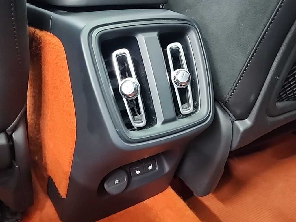 Volvo XC40 2019 Blanco - Importación desde Corea - HF Imports Iquique - Foto 13