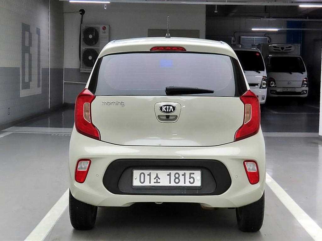 KIA Morning - Vista 3