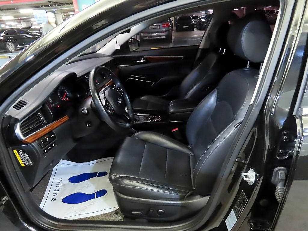 KIA K7 - Vista 6