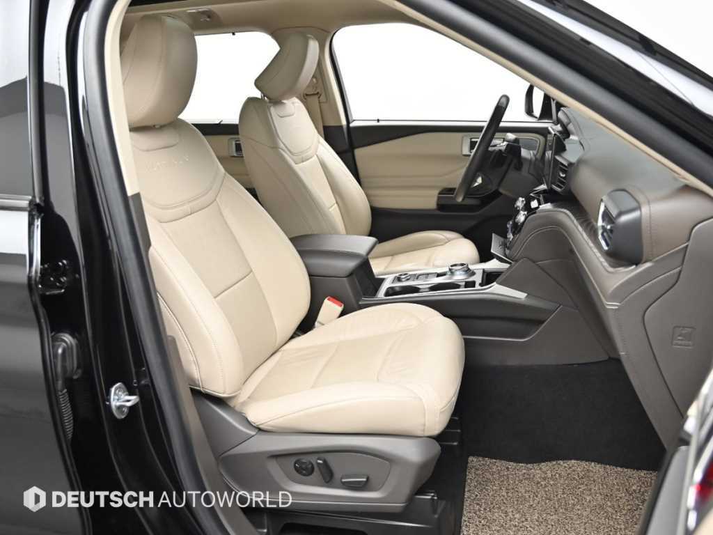 Ford Explorer - Vista 10