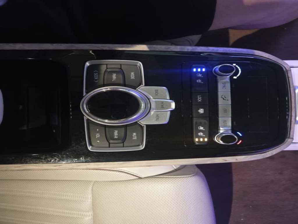 Genesis G90 2020 Negro - Importación desde Corea - HF Imports Iquique - Foto 16