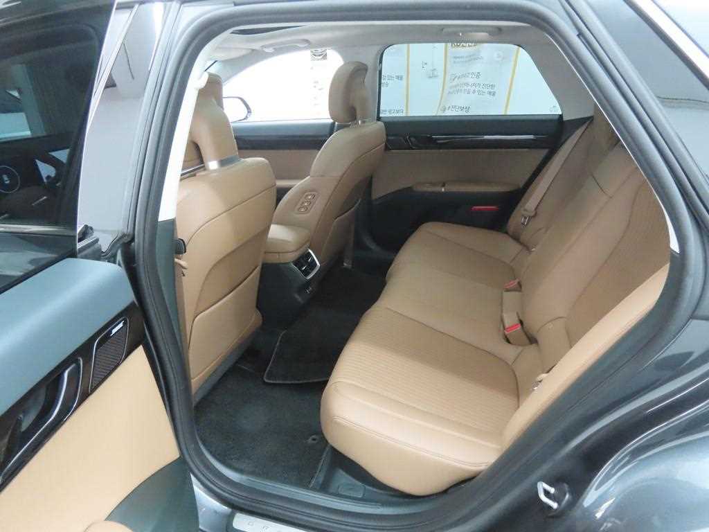 HYUNDAI Grandeur - Vista 6
