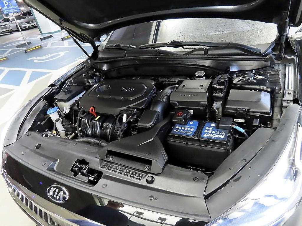 KIA K7 2017 Negro - Importación desde Corea - HF Imports Iquique - Foto 19