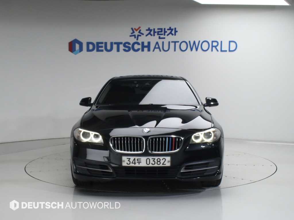 BMW 5 Series - Vista 3