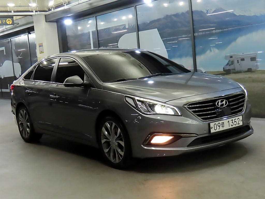 HYUNDAI Sonata 2017