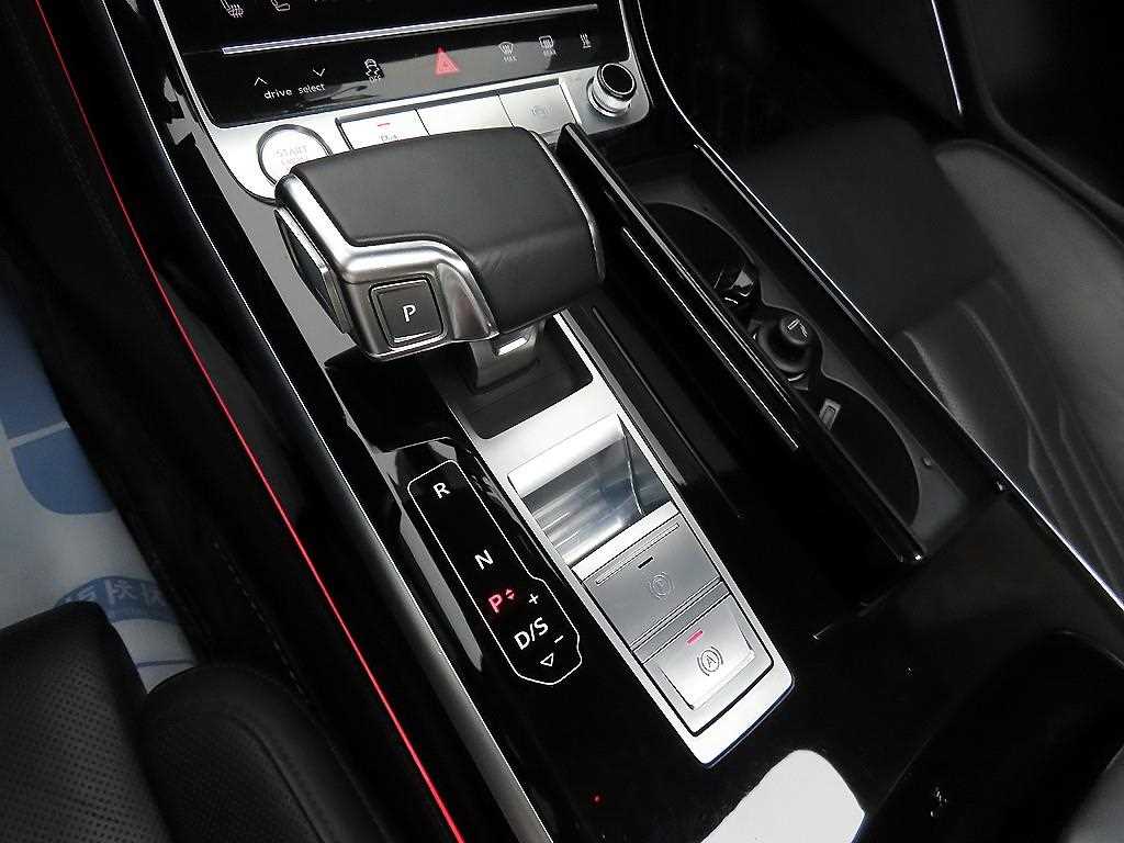 Audi A8 - Vista 10
