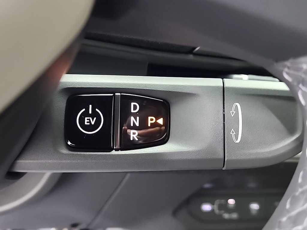 KIA EV3 - Vista 8