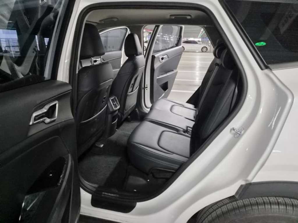 KIA Sportage - Vista 8