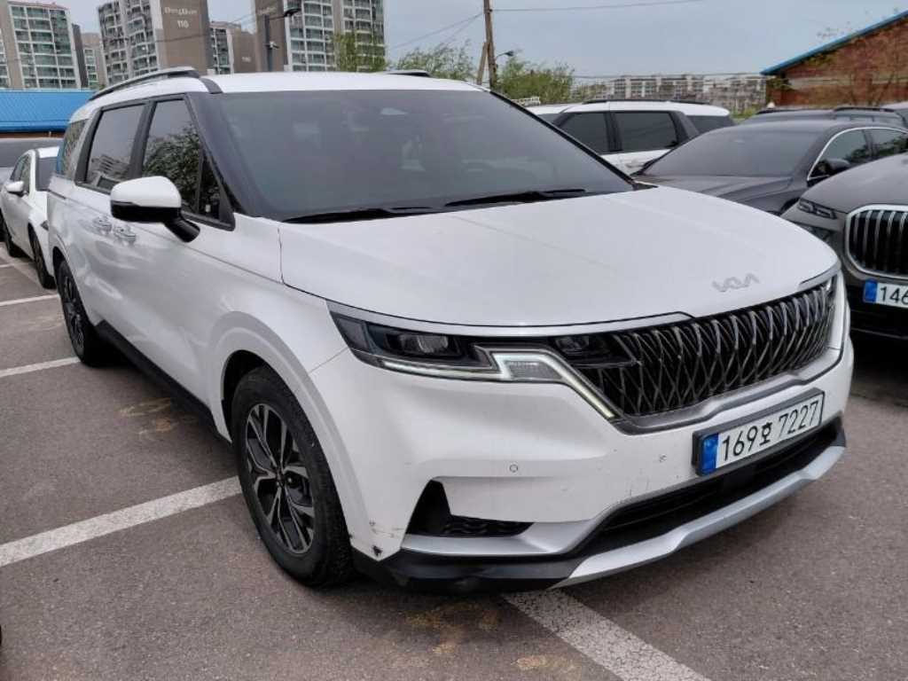 KIA Carnival - Vista 4