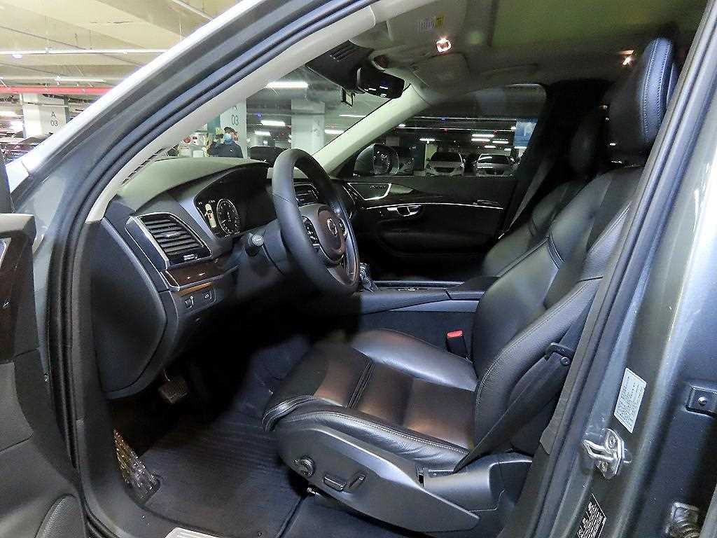 Volvo XC90 - Vista 6