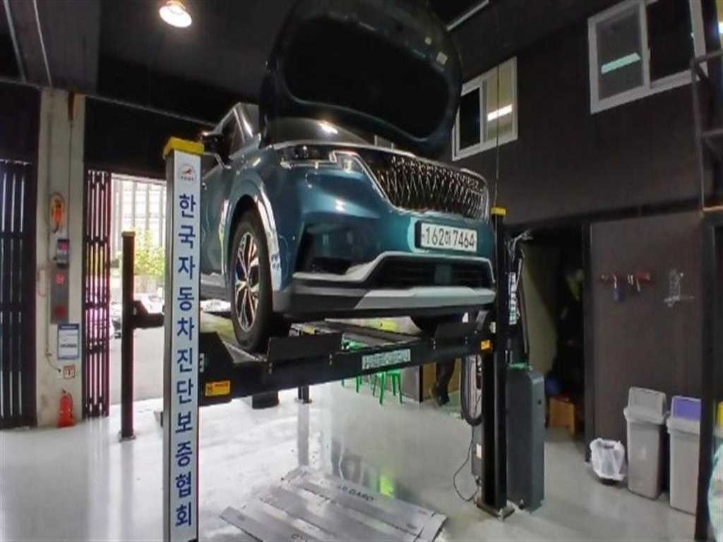KIA Carnival 2021 skyblue - Importación desde Corea - HF Imports Iquique - Foto 1