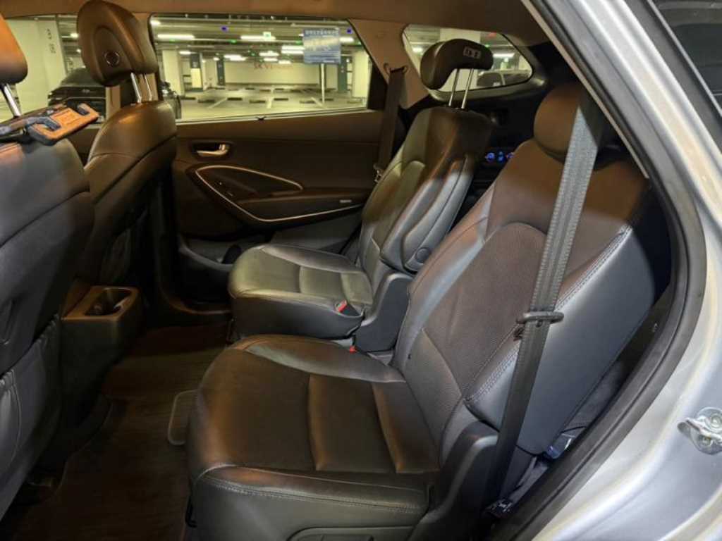 HYUNDAI Maxcruz - Vista 7
