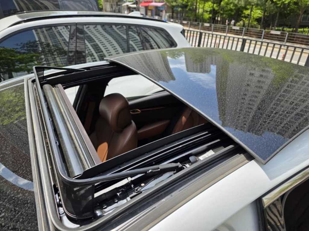 Genesis G80 - Vista 11
