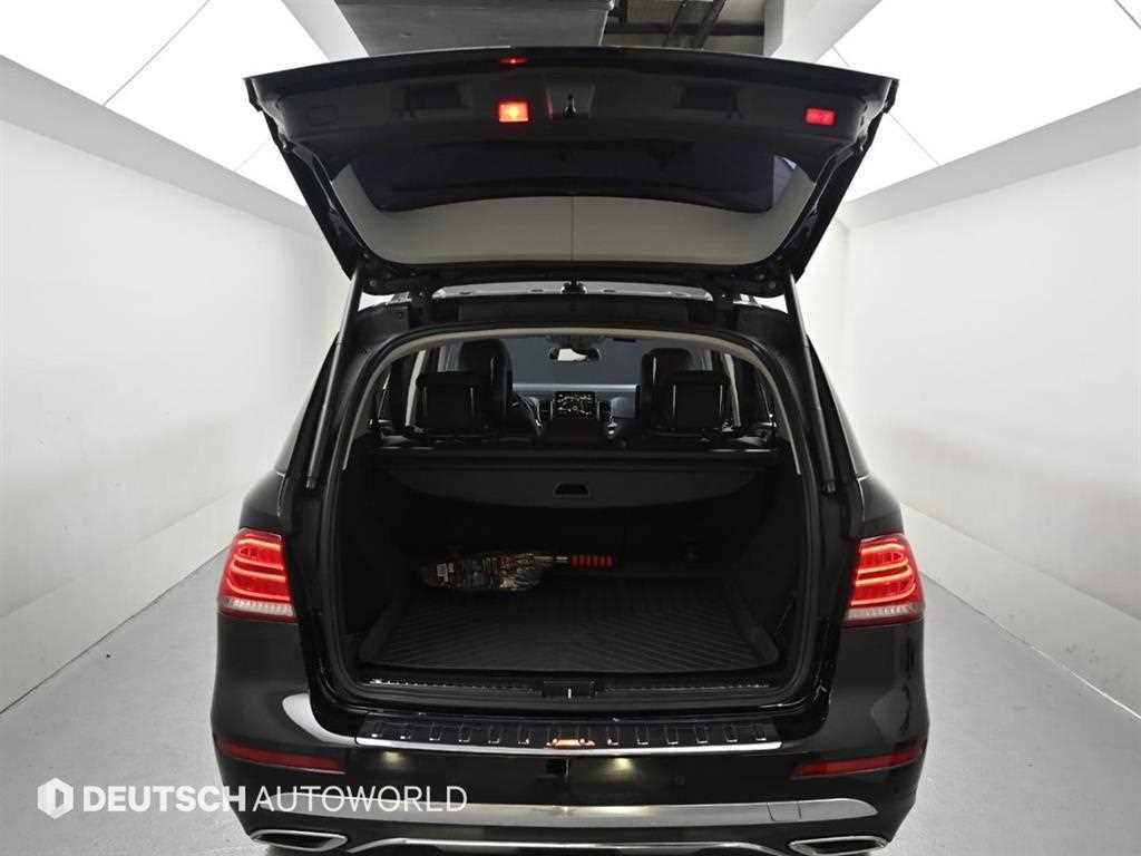 Mercedes Benz GLE Class 2017 Negro - Importación desde Corea - HF Imports Iquique - Foto 17