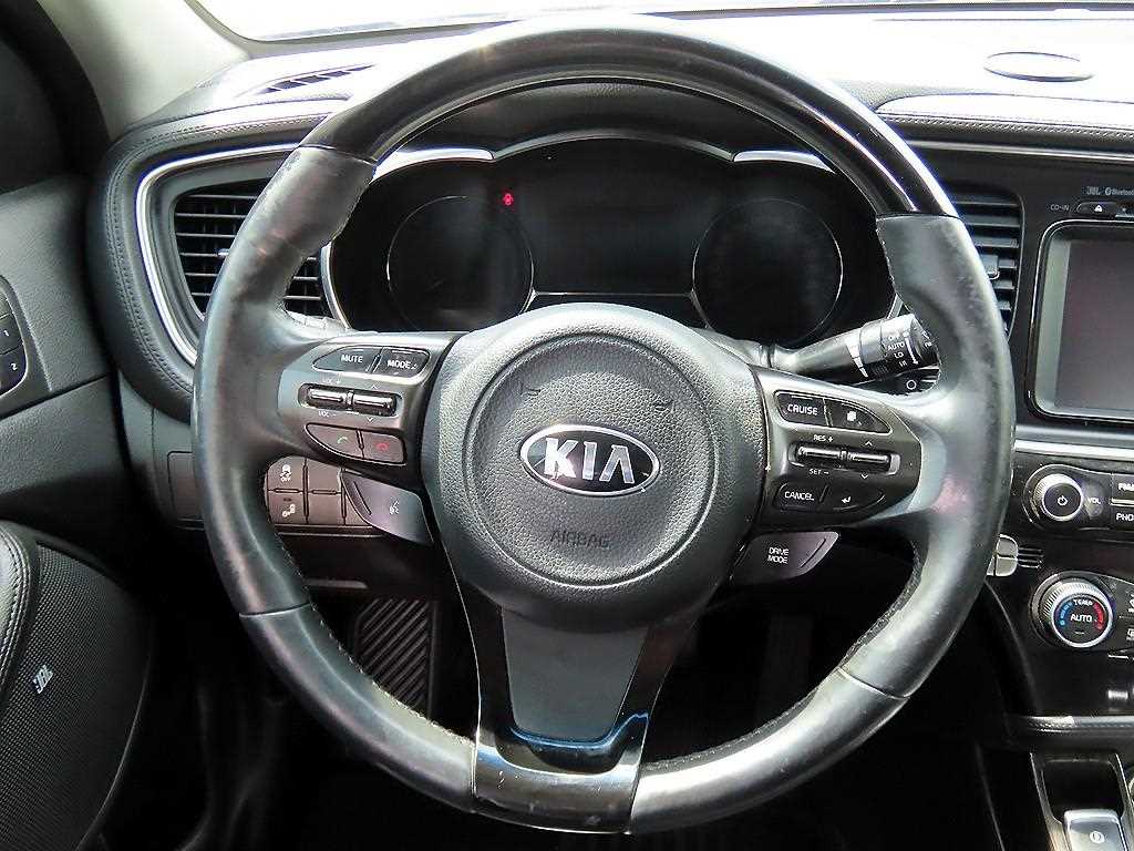 KIA K5 - Vista 7