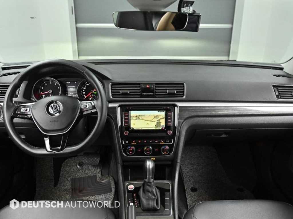 Volkswagen Passat - Vista 7