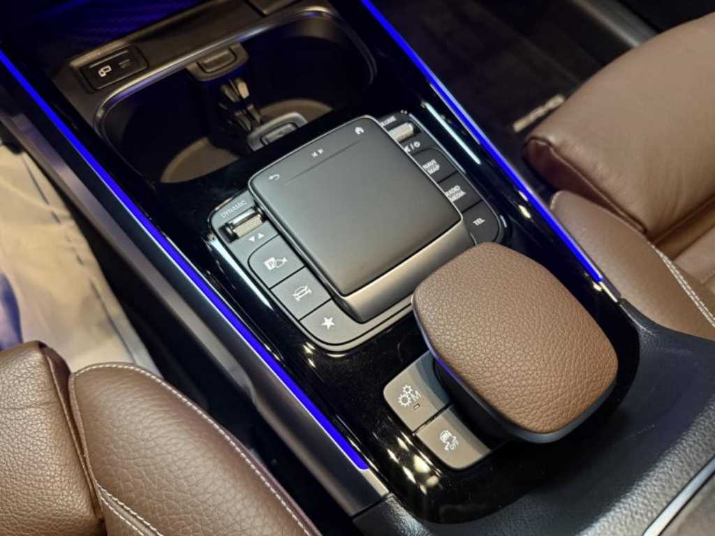 Mercedes Benz GLB Class 2021 Negro - Importación desde Corea - HF Imports Iquique - Foto 13