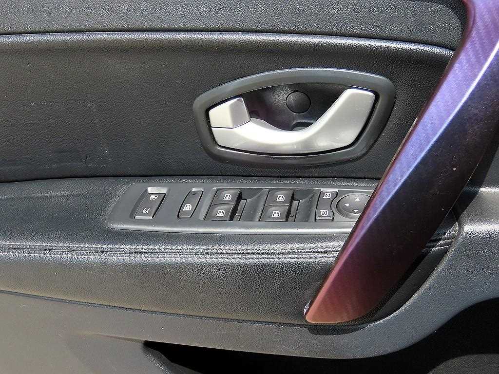 SAMSUNG SM5 - Vista 11