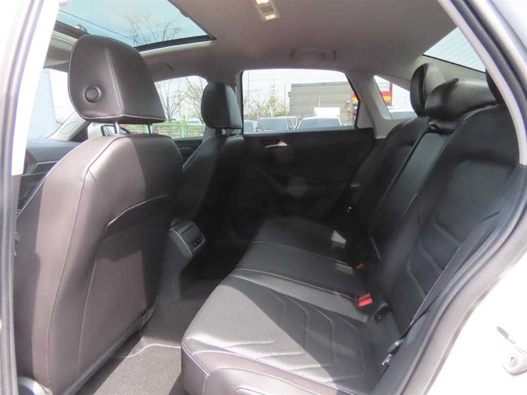 Volkswagen Jetta - Vista 6