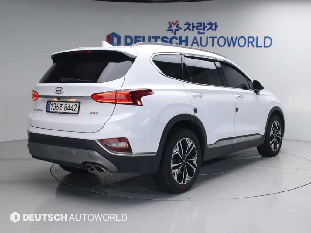 HYUNDAI Santa Fe - Vista 2