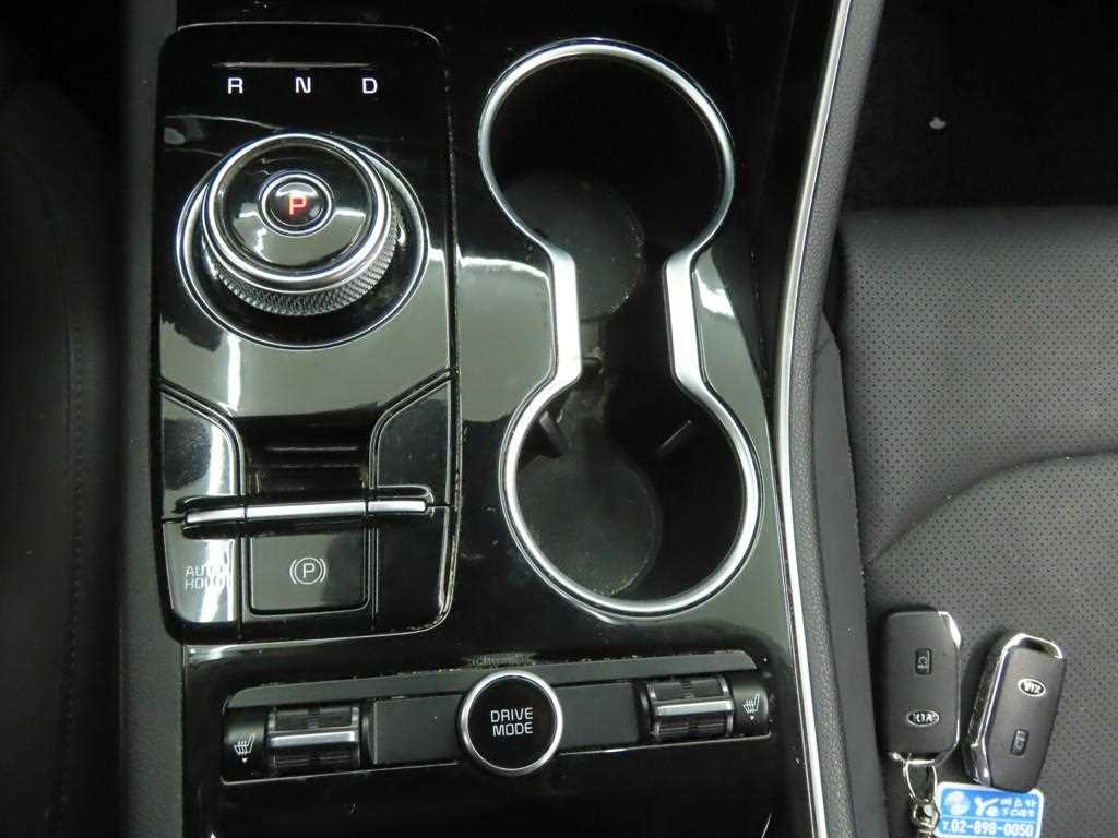 KIA K5 2020 the color of pearl - Importación desde Corea - HF Imports Iquique - Foto 14