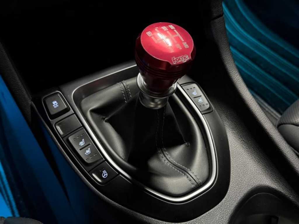 HYUNDAI Veloster - Vista 11