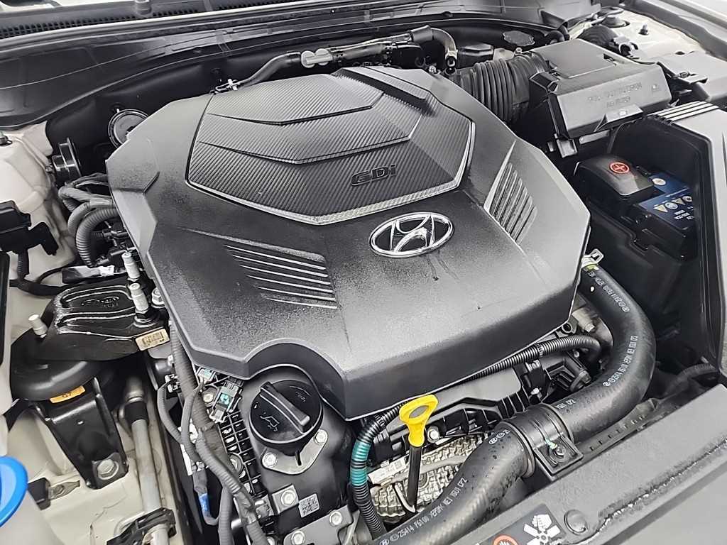HYUNDAI Grandeur - Vista 5