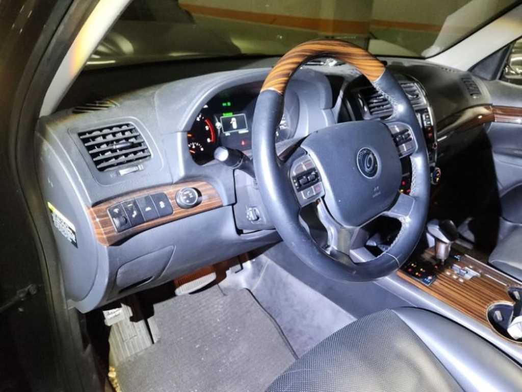 KIA Mohave - Vista 7