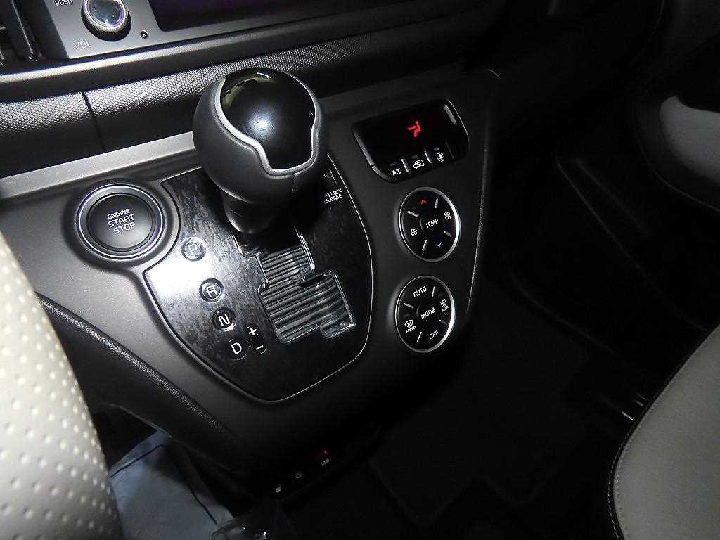 KIA Ray - Vista 12