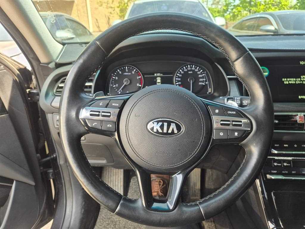 KIA K7 - Vista 7