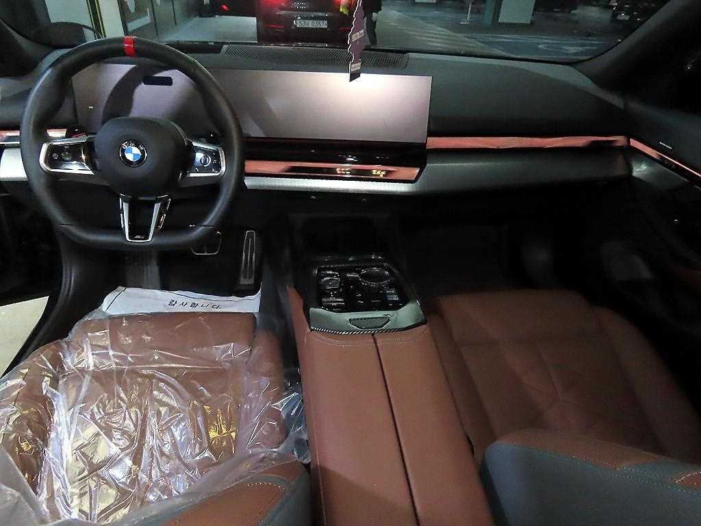 BMW 5 Series - Vista 10
