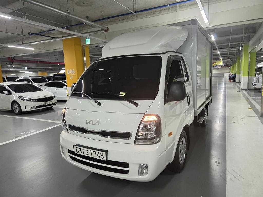 Small Truck Normal Box(High Deck) 2025 Blanco - Importación desde Corea - HF Imports Iquique - Foto 1