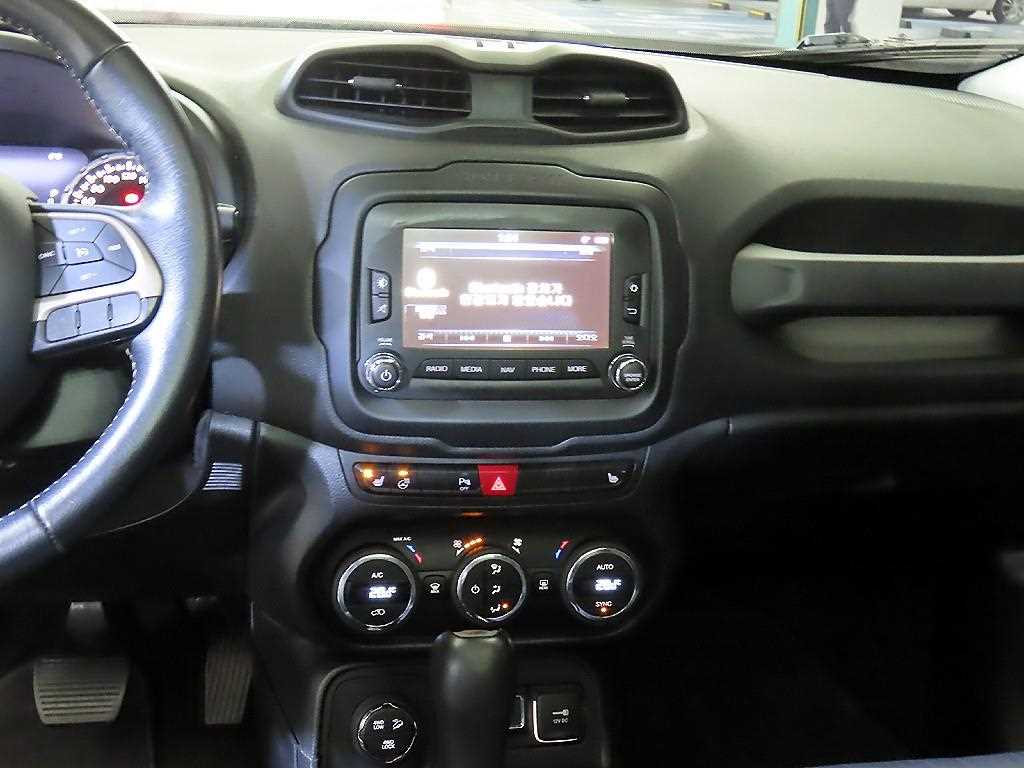 Jeep Renegade - Vista 11