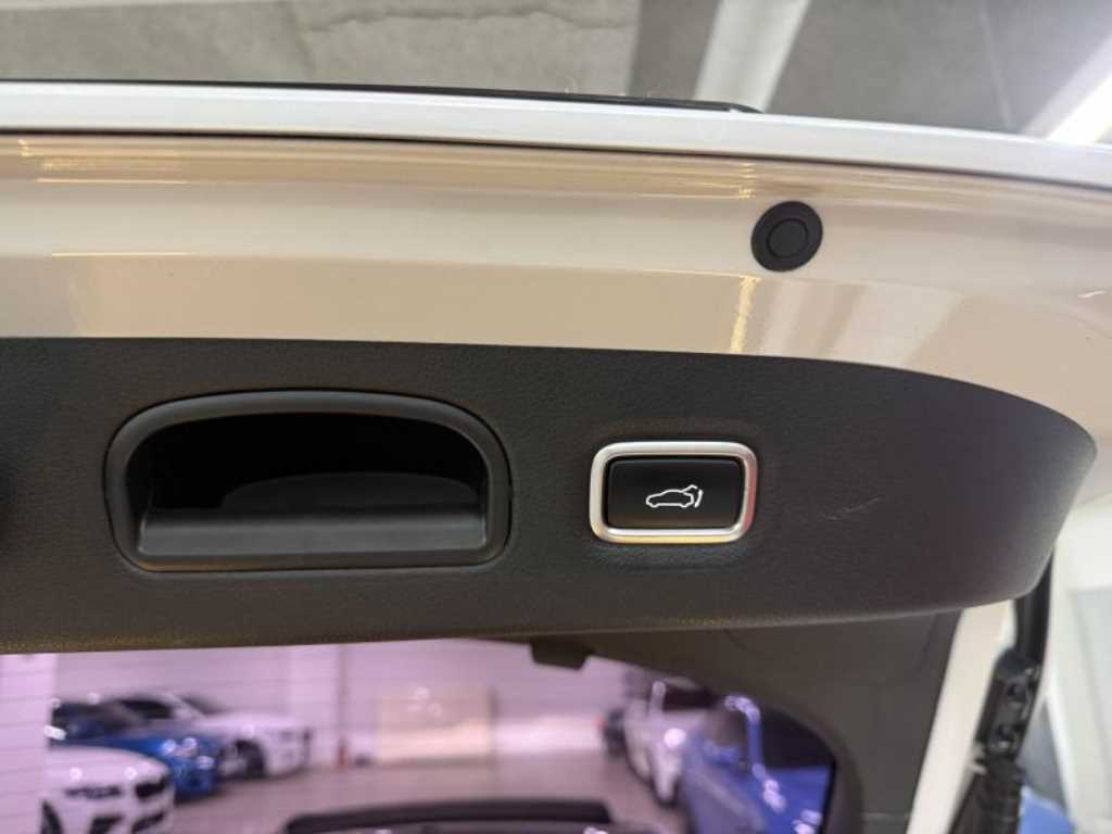 KIA Stinger - Vista 7