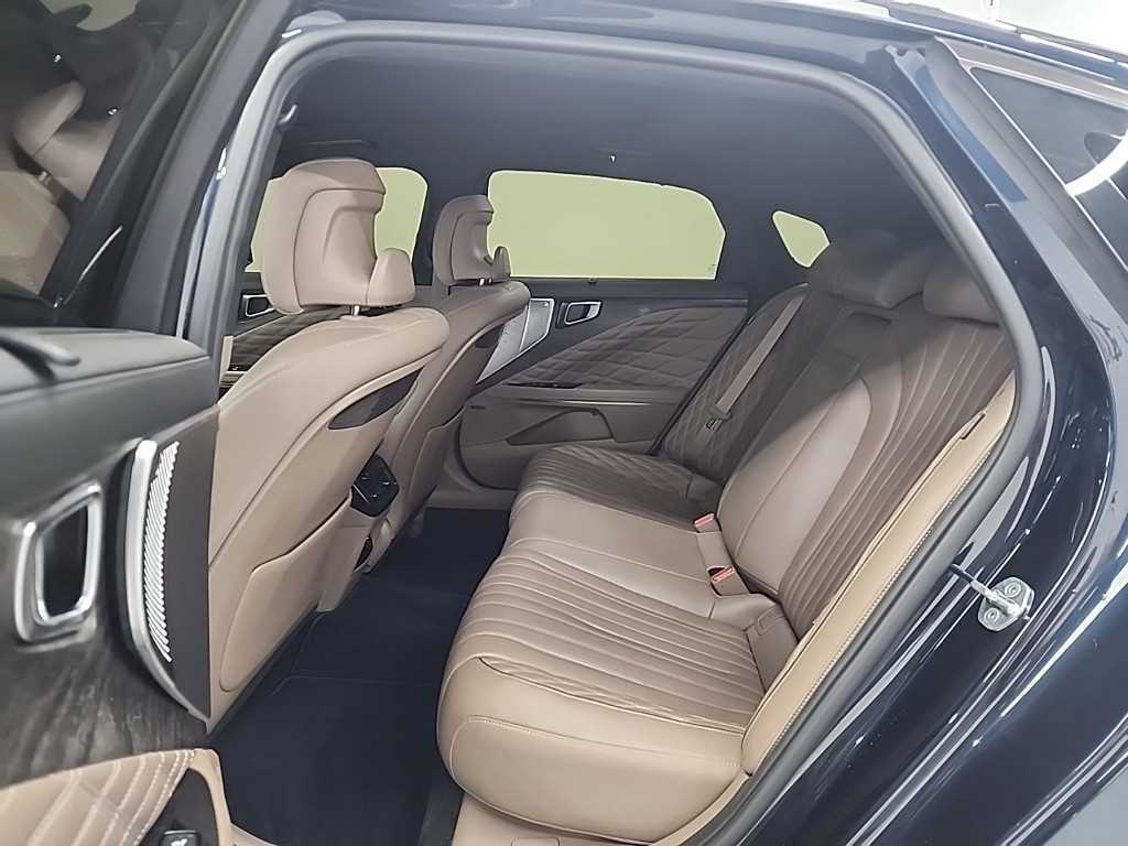 KIA K8 - Vista 12