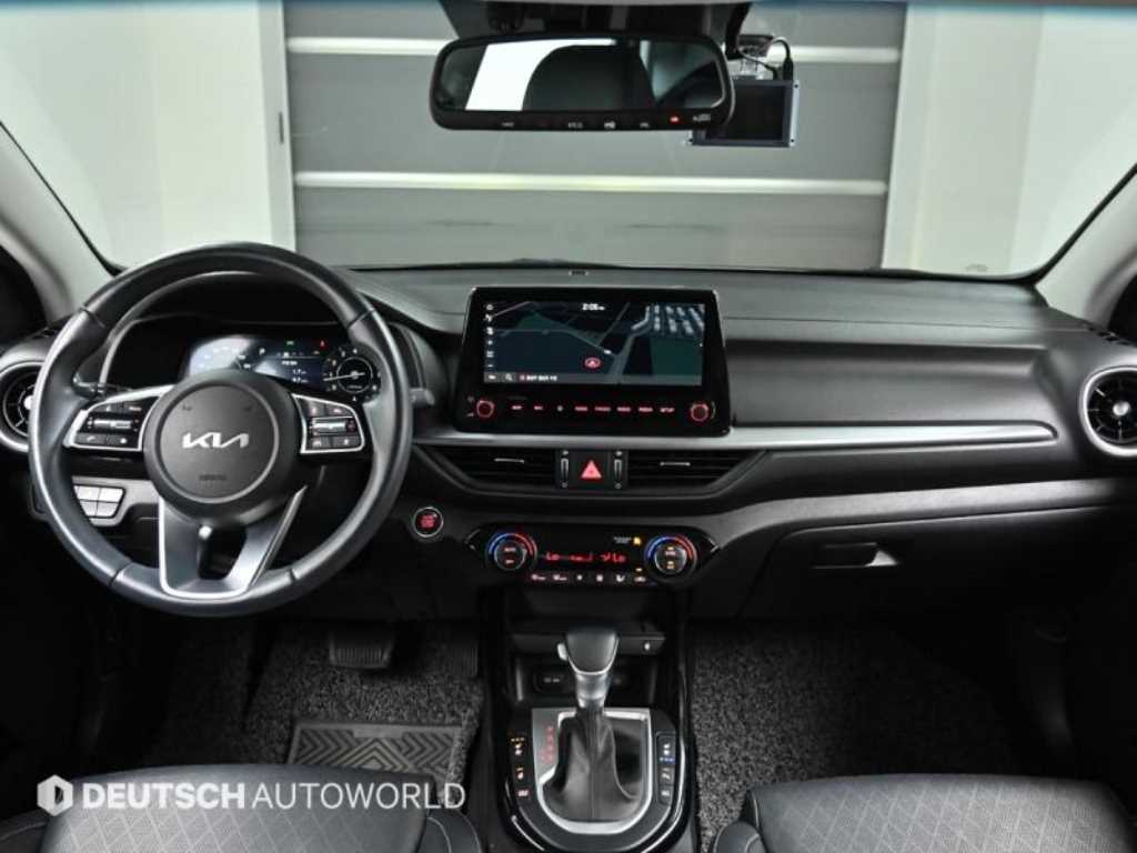 KIA K3 - Vista 7
