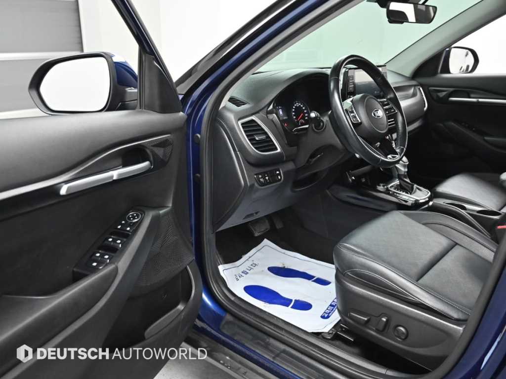 KIA Seltos - Vista 11