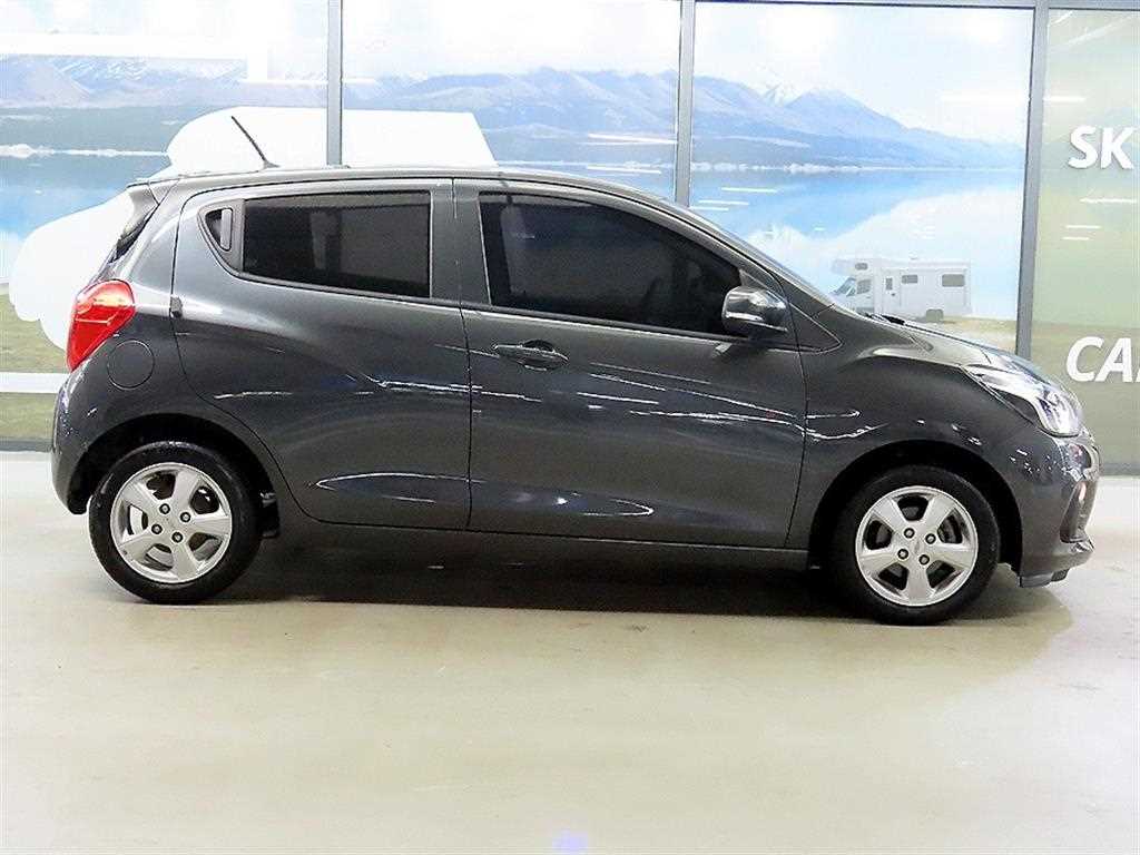 Chevrolet Spark - Vista 3