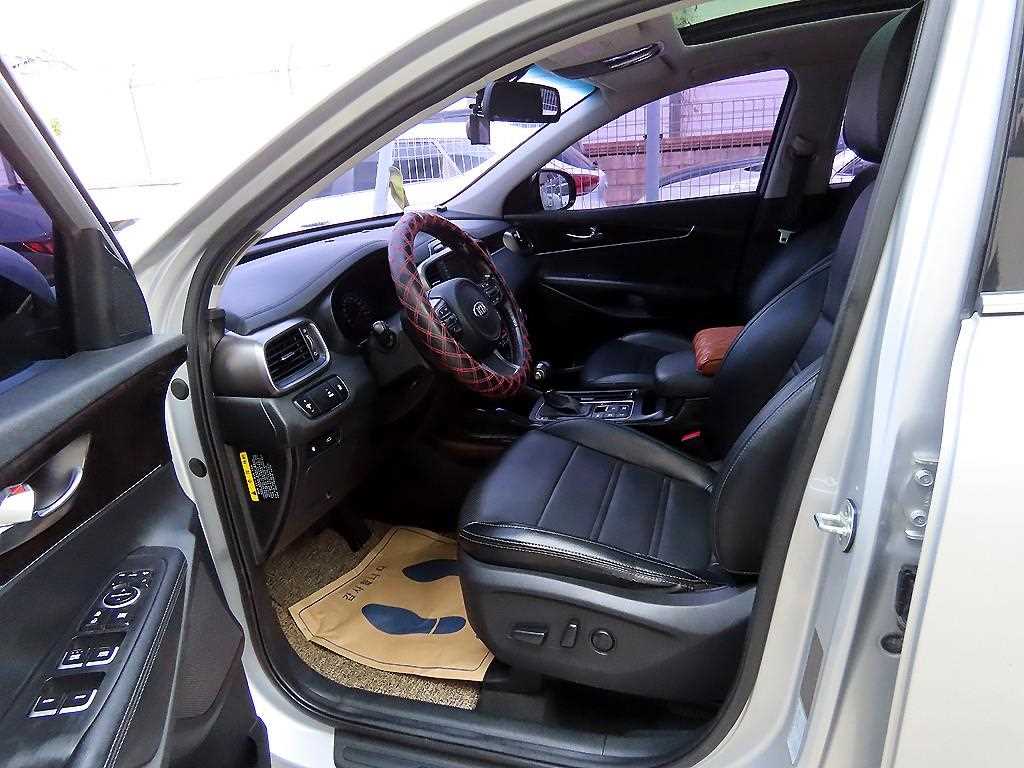 KIA Sorento - Vista 5