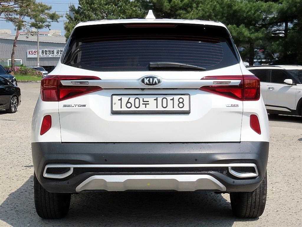 KIA Seltos - Vista 4