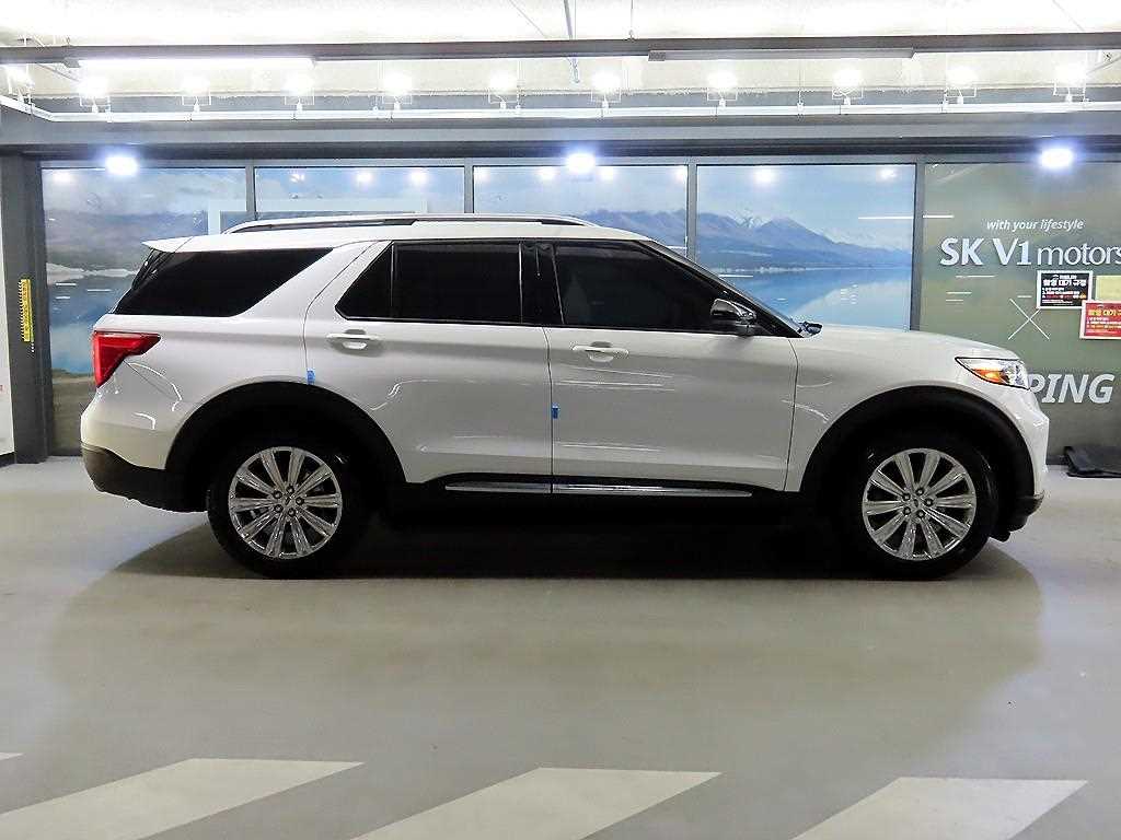 Ford Explorer - Vista 3