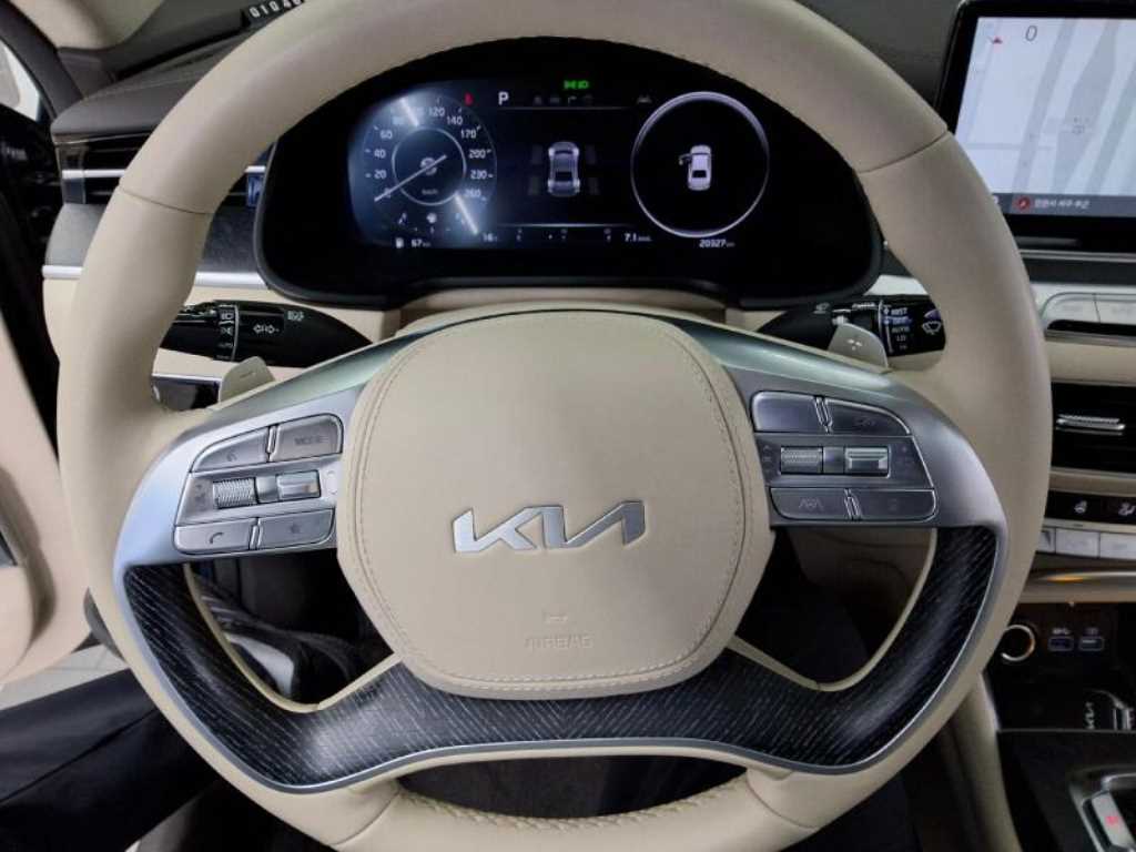 KIA K9 - Vista 10