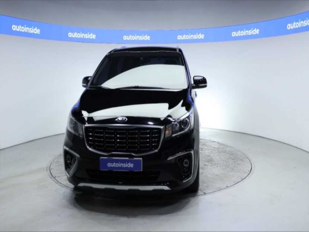 KIA Carnival - Vista 2