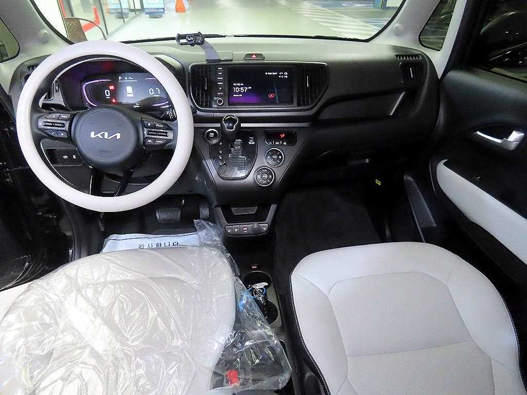 KIA Ray - Vista 10