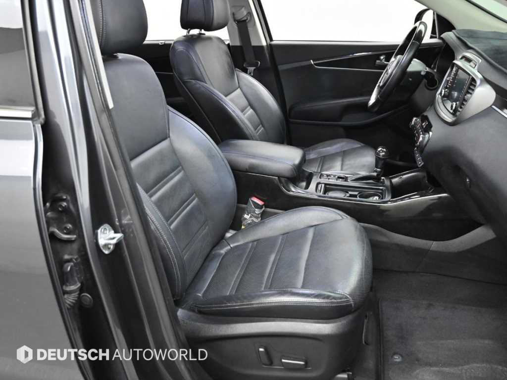 KIA Sorento - Vista 10