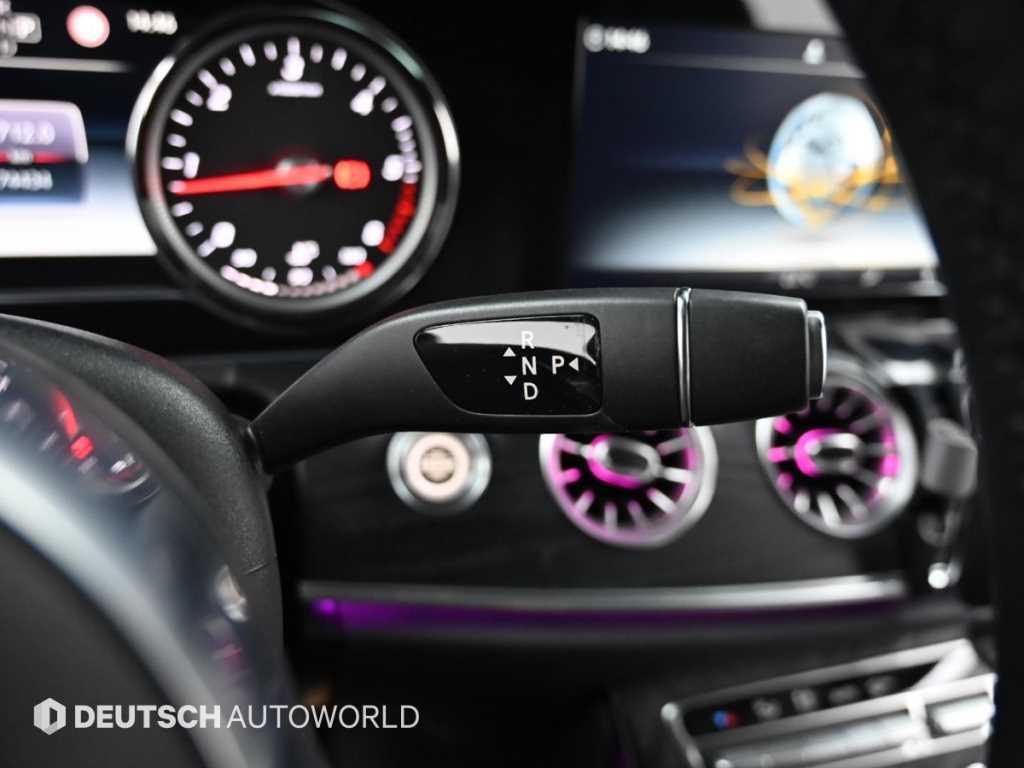 Mercedes Benz E class - Vista 9